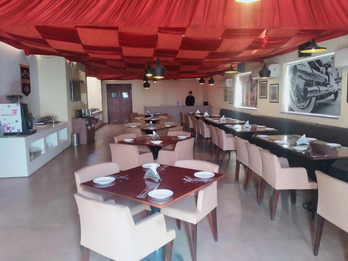 Hotel Le Roi Jammu - Near Jammu Railway Station Exteriér fotografie