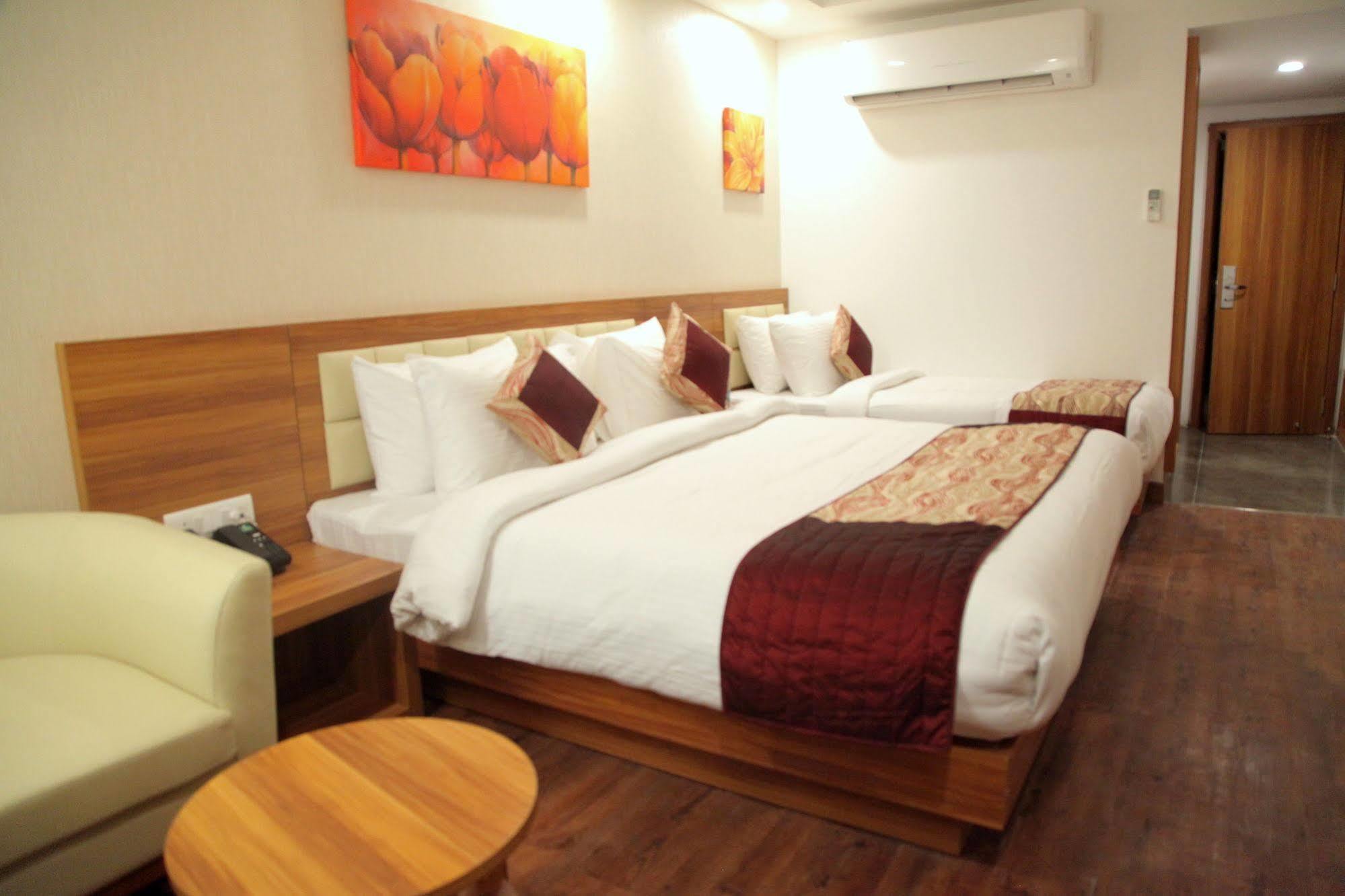 Hotel Le Roi Jammu - Near Jammu Railway Station Exteriér fotografie